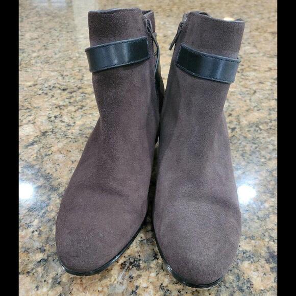 Coach Patricia Suede Bootie Womens Shoes 10B Dark Brown Zip Ankle Boots A00236 - Picture 2 of 12